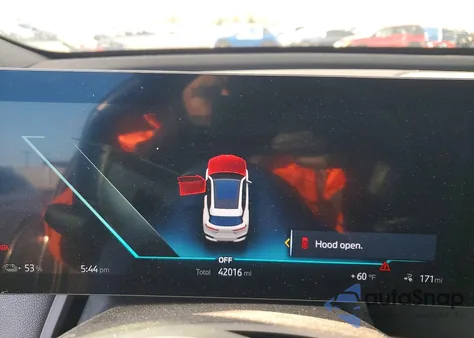 2023 BMW Ix xDrive50 z USA, uszkodzony, nr VIN WB523CF00PCM75953